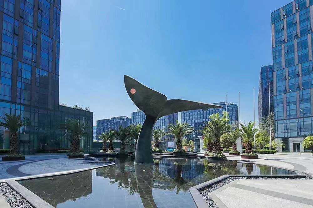 东方万国企业中心外观
